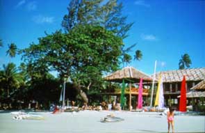 Mana Mana Beach Club